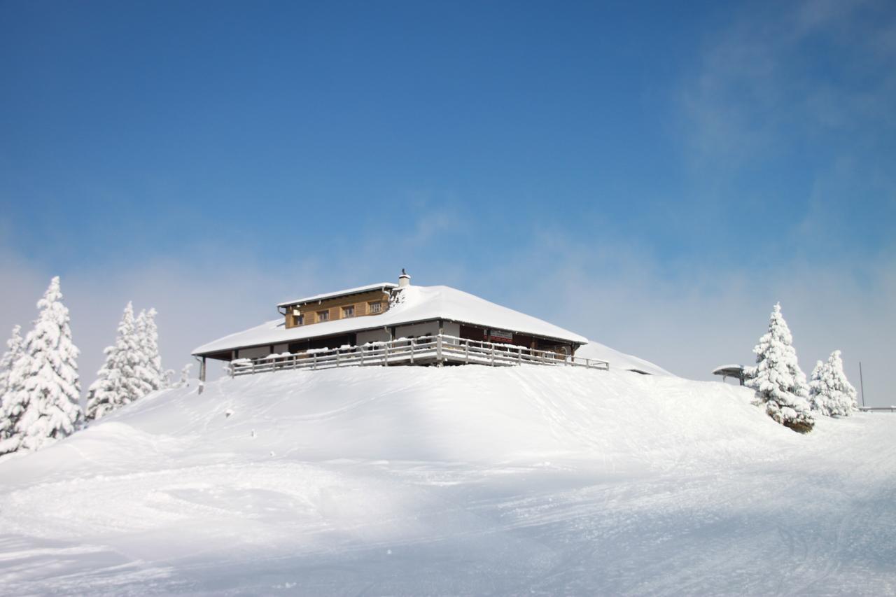Refuge De Plan-Francey Hotel Moleson Exterior foto